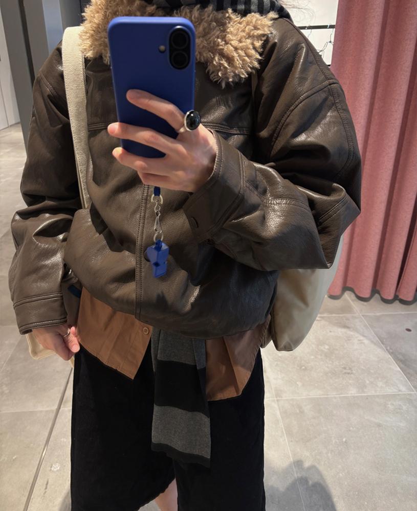 Callum Leather Jumper (브라운) (예약주문 11/17이후 순차발송)