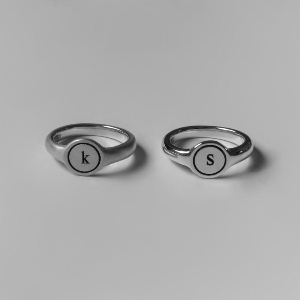 민잇 라운드 탑 링 2 실버 925 은 커플 우정 이니셜 각인 볼드 주문제작 반지