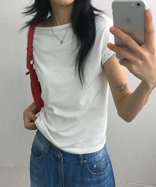 데일리쥬 키모 보트넥 도트 배색 반팔 티셔츠