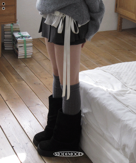 [바지안감/모델극찬🖤] TOP 모직 플리츠 스커트팬츠 - 2color