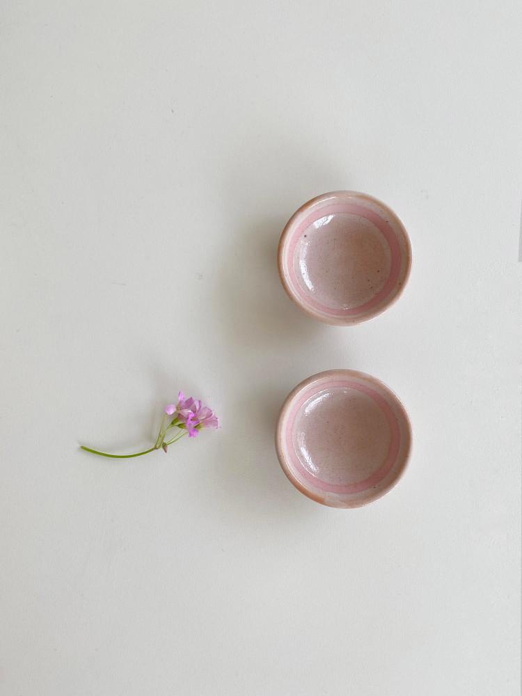 라인 핑크 종지 소스볼 line pink 찬기 악세사리 트레이 일본그릇 집들이선물 피클 올리브 감성 오브제