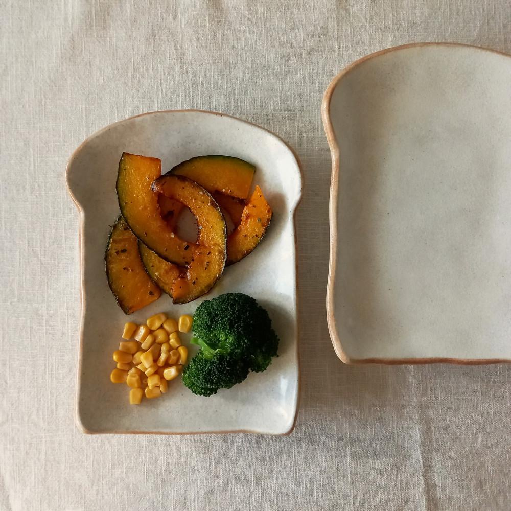 [요일] 하얀 식빵 접시
