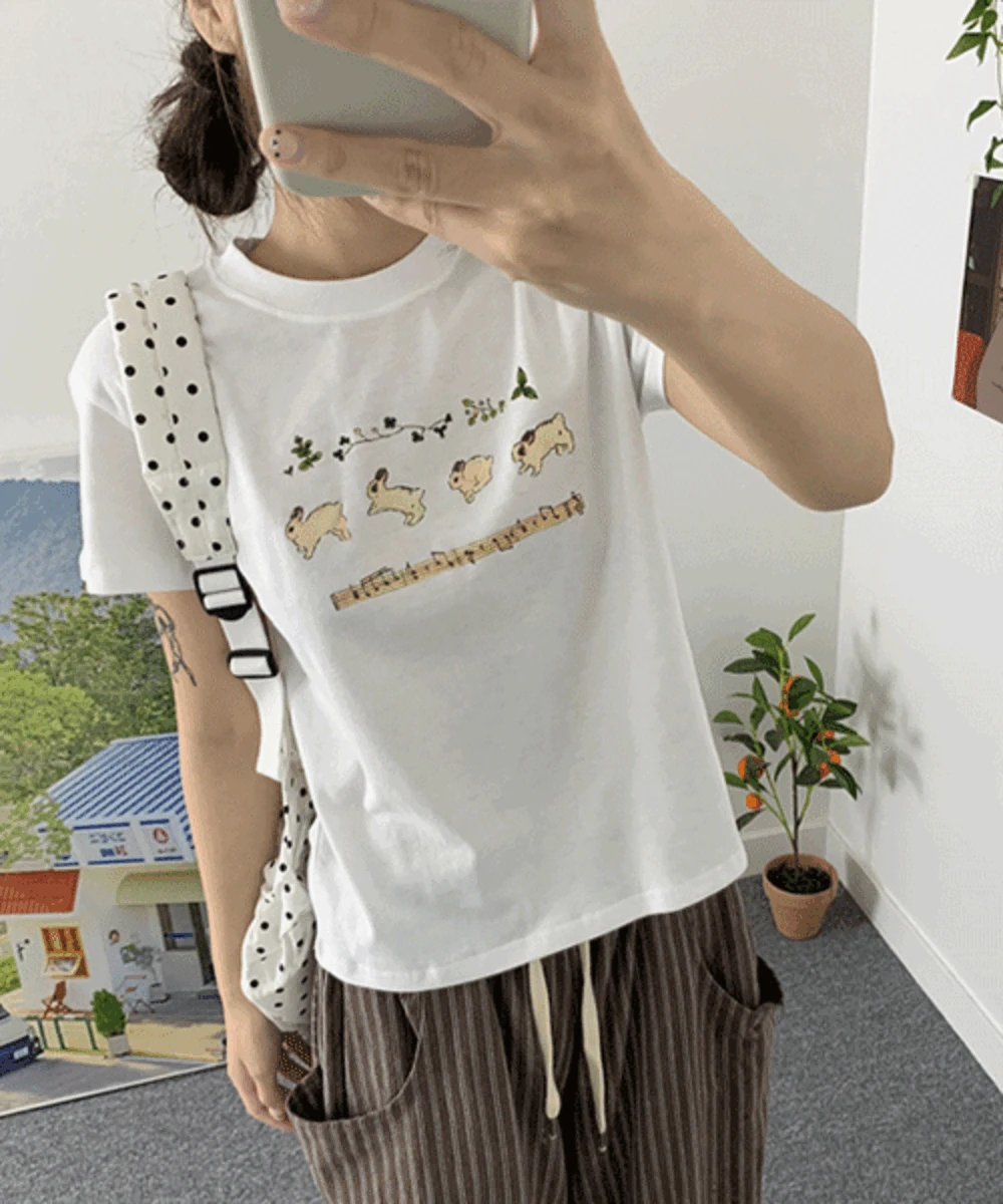 멜로디 래빗 반팔티셔츠