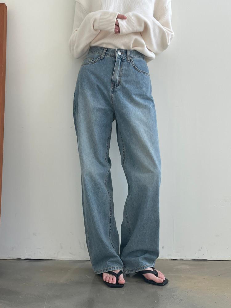 [S당일발송] 브러쉬 워싱 와이드 중청 트루 데님 팬츠