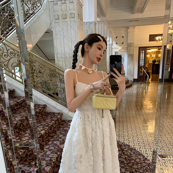 LRIB Miss Bird's elegant embroidered strapless dress