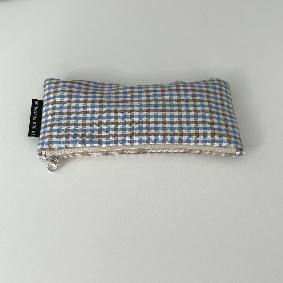 블루브라운 체크 필통(Blue brown check pencil case)