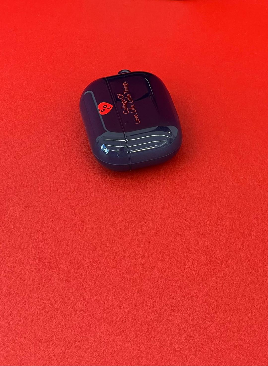 Heart Logo Airpods Case (2color)