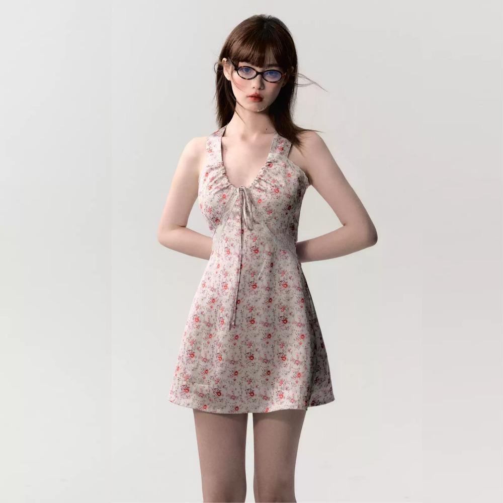 OAKMOO 오크무 원피스 핑크 홀리데이 플로럴 서스펜더 미니 드레스