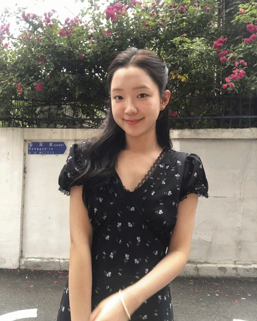 주문폭주✨[휴양지룩/휴가룩🌴] 잔꽃 플라워 롱 맥시 레이스  롱 원피스 [진짜 예쁨🌸]