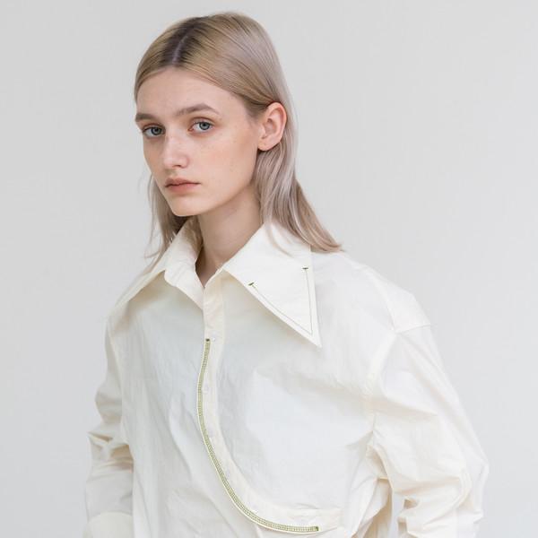 Curved line detailed long shirt