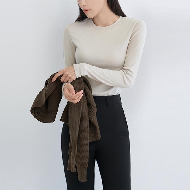 [1+1할인] 쫀쫀 베이직 라운드 슬림 이너 긴팔 티셔츠 TH64B3 티 쭉티 무지 레이온 기본 화이트 베이지 블랙 소라 핑크 아이보리 봄 가을 간절기 룩