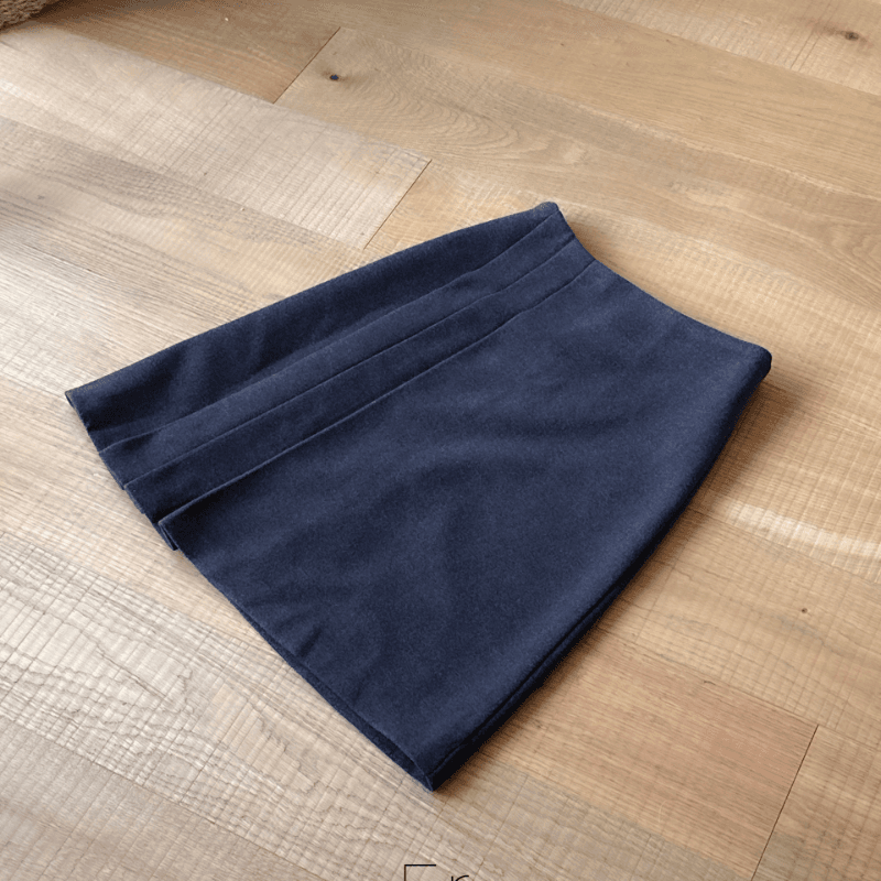 클래식 플리츠 스커트 (black/charcoal)