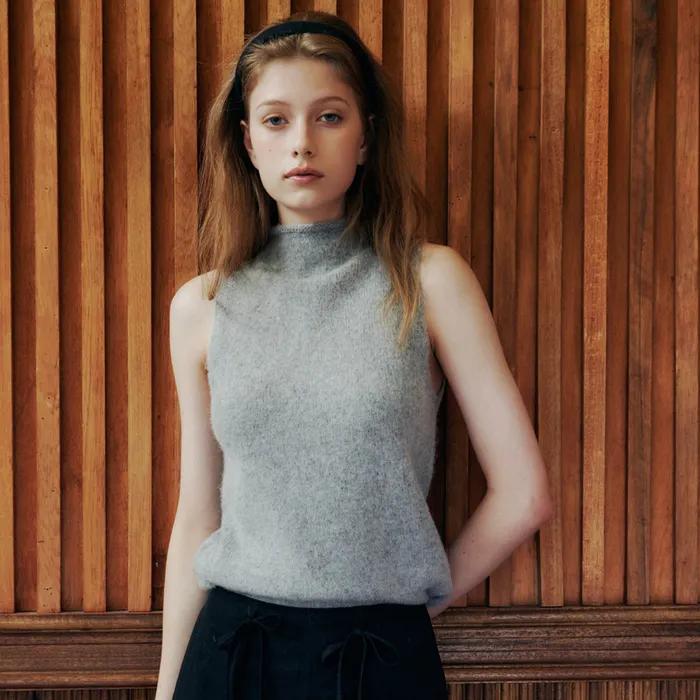 Wool Halter Neck Sleeveless Knit (Gray)