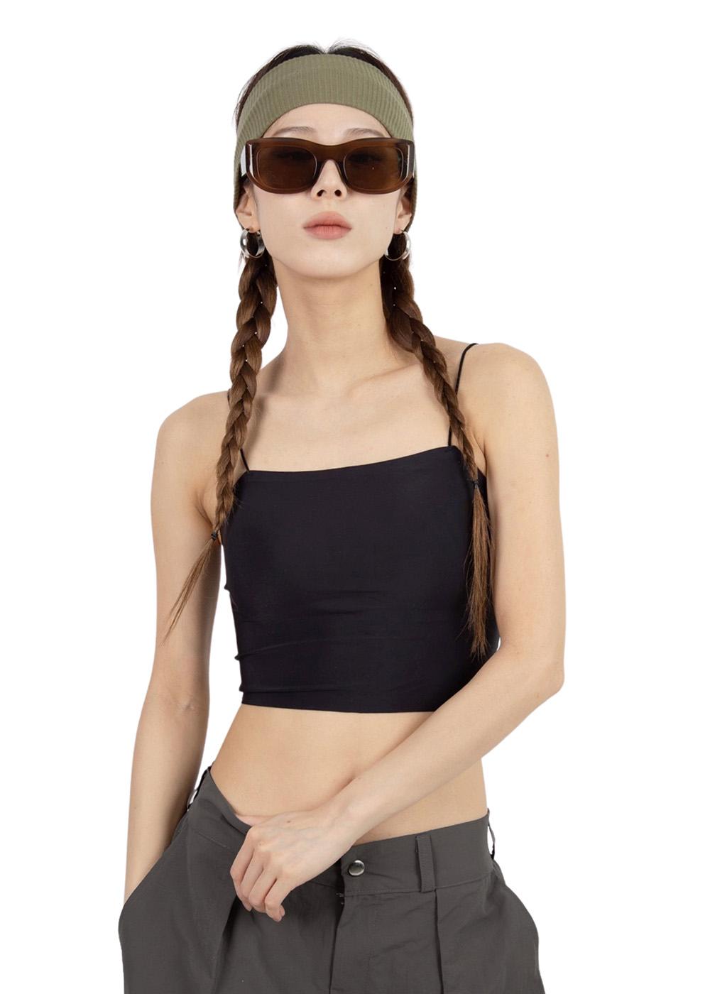 SEAMLESS PADDED SLEEVELESS
