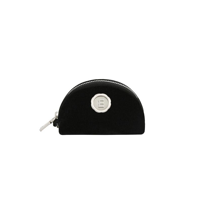 clo pouch keyring - black bell
