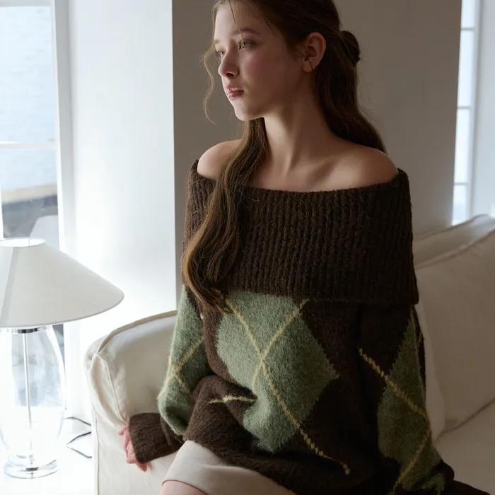 아가일 오프숄더 울 풀오버-브라운