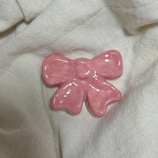 리본 수저 받침대