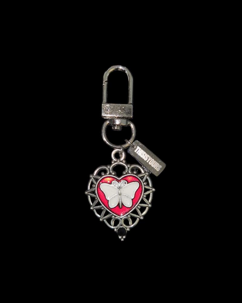 red heart butterfly keychain 레드 하트 나비 키체인