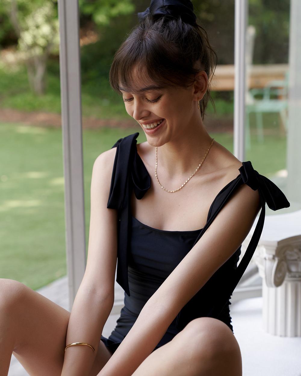 Black Ribbon Swim 블랙 리본 스윔