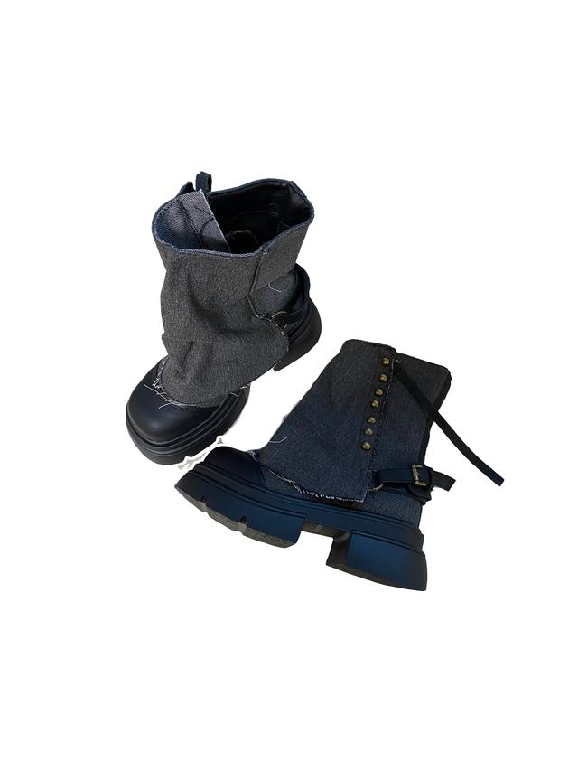 *select* Charm Boots (Black)