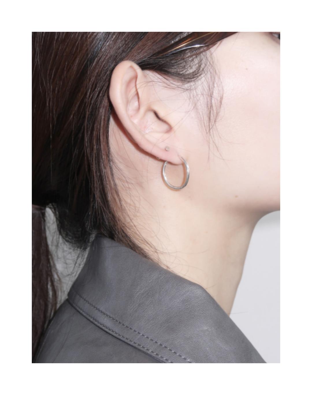 SILVER 925 HOOP EARRING