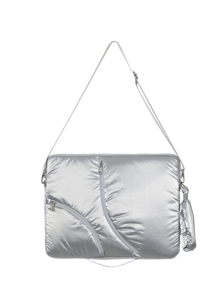 Lake 16 Laptop Clutch_Silver
