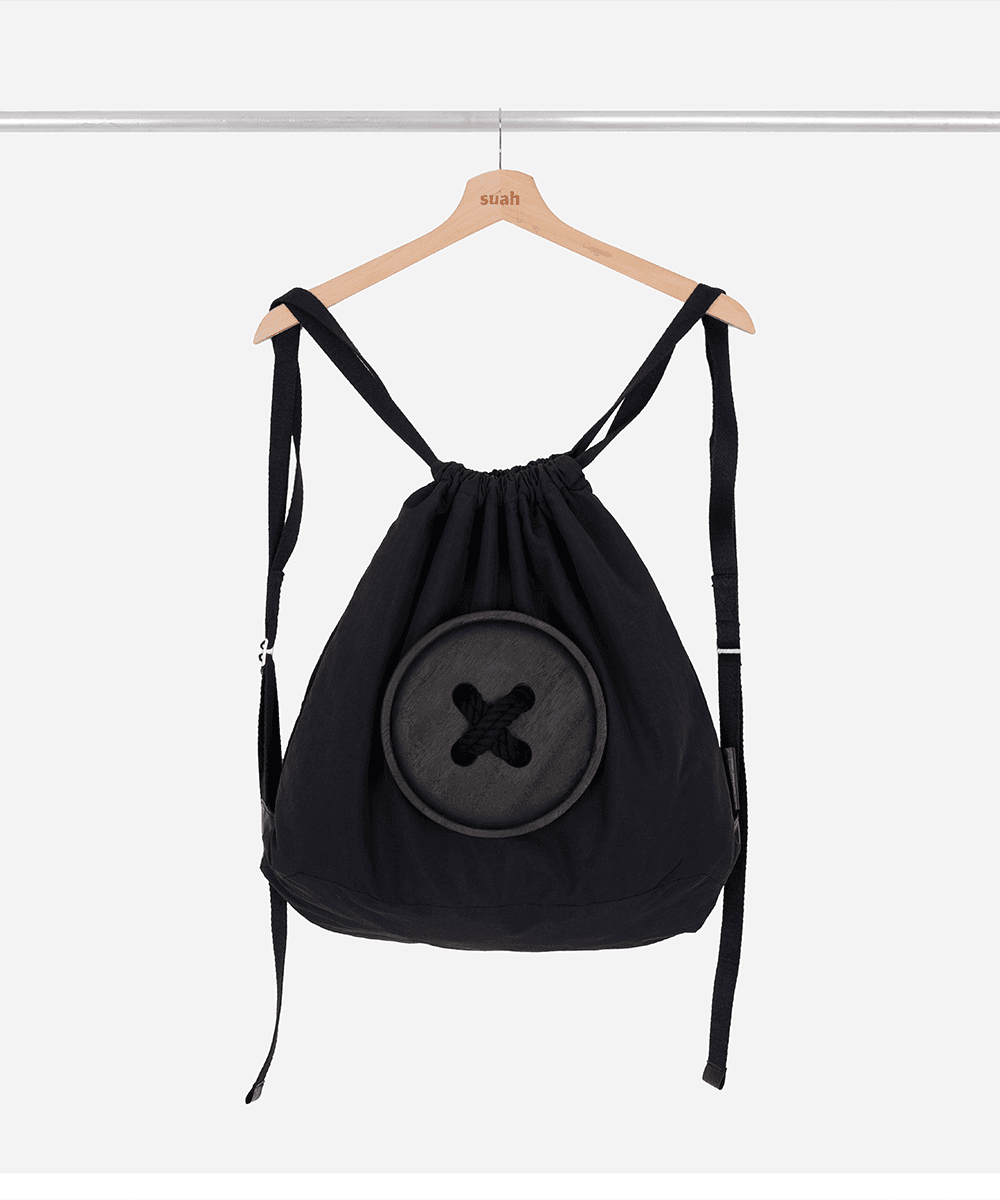 Big Button Draw Bag / Black