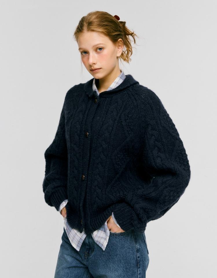fisherman cable cardigan - navy