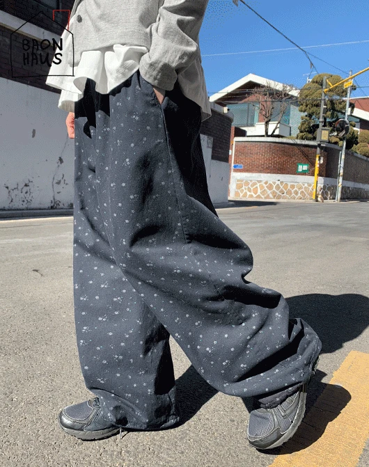 [무료배송][BAONHAUS] 팀더 코튼 와이드 밴딩 플라워 팬츠 (2color)