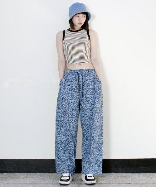 사이드 원턱 레오파드 리얼 와이드 팬츠 라이트 블루 (봄,여름 ver.)