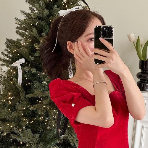 [🎄연말룩시리즈🎄] 벨벳 스퀘어넥 플레어 리본 백설공주 원피스