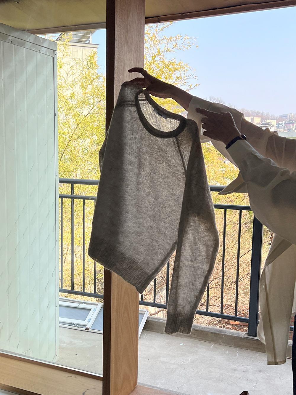 페미니크 Hairy Basic Knit