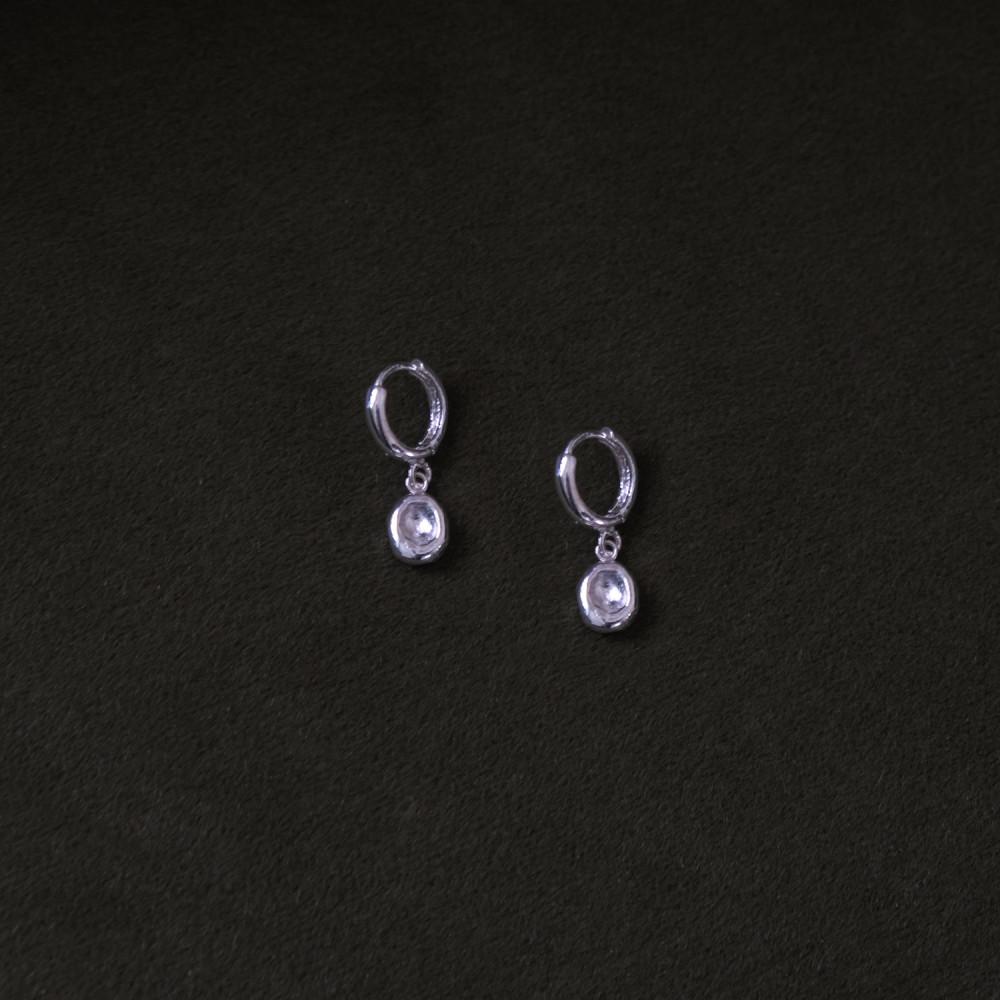 eris earring(ring type) by Aube 바이오브 실버 귀걸이 링 타입