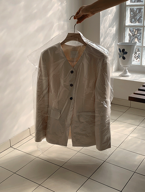 베니토 [new컬러추가!/국내생산/브랜드퀄리티/라인감예술][5천장돌파][made] MOIRE 드무아 브이넥 라인 자켓 (여름/데일리/데일리룩/출근룩/데이트룩/오피스룩/자켓/하객룩/여름하객룩/봄자켓/반팔자켓)