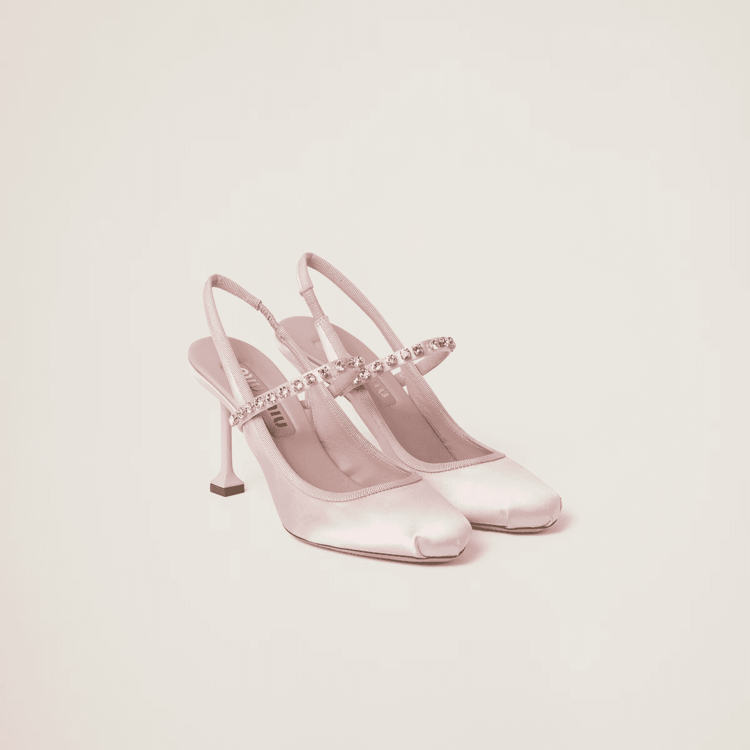 새틴 슬링백 펌프스