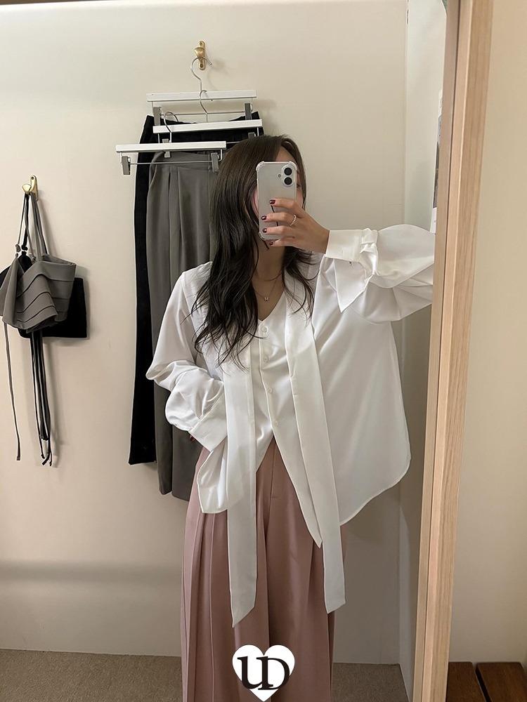 uD*디어유니크타이블라