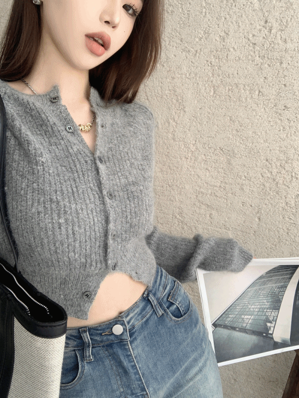 🎈스트라이프 그레이 긴팔 셔츠🎈 니트재질 니트셔츠 가디건 크롭셔츠 크롭티 배꼽니트 기장이 짧은 회색가디건 슬리브 초가을자켓추천 가을재킷 싱글 브레스트 상의 청바지코디 어디에나 잘어울리는 러블리 여친룩 갓성비 에이디