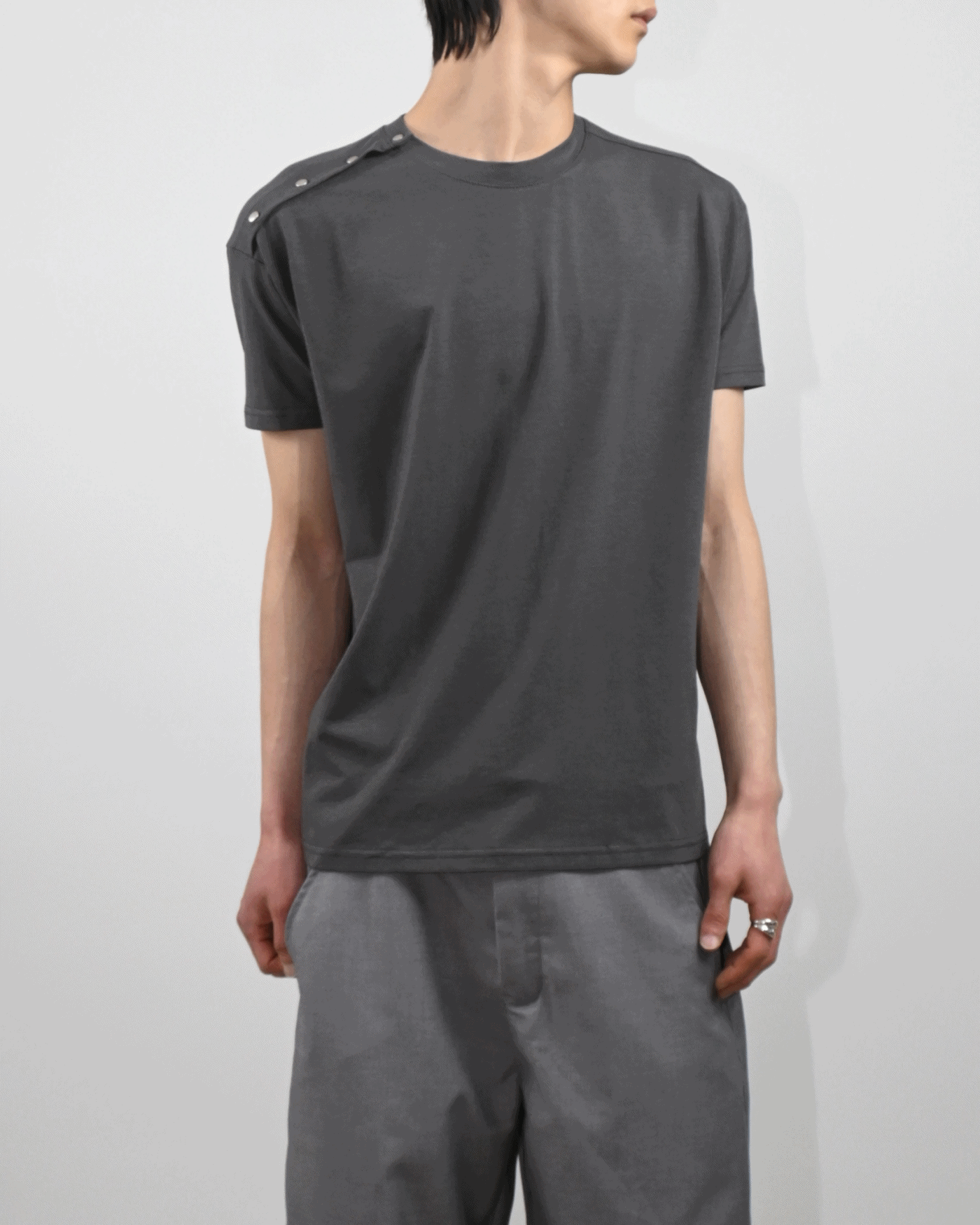 side button half t-shirt