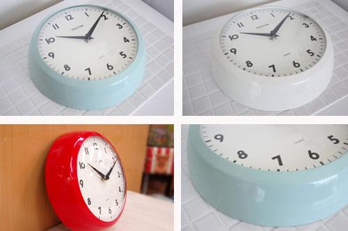 덜튼 레트로 원형시계(민트 화이트 레드)