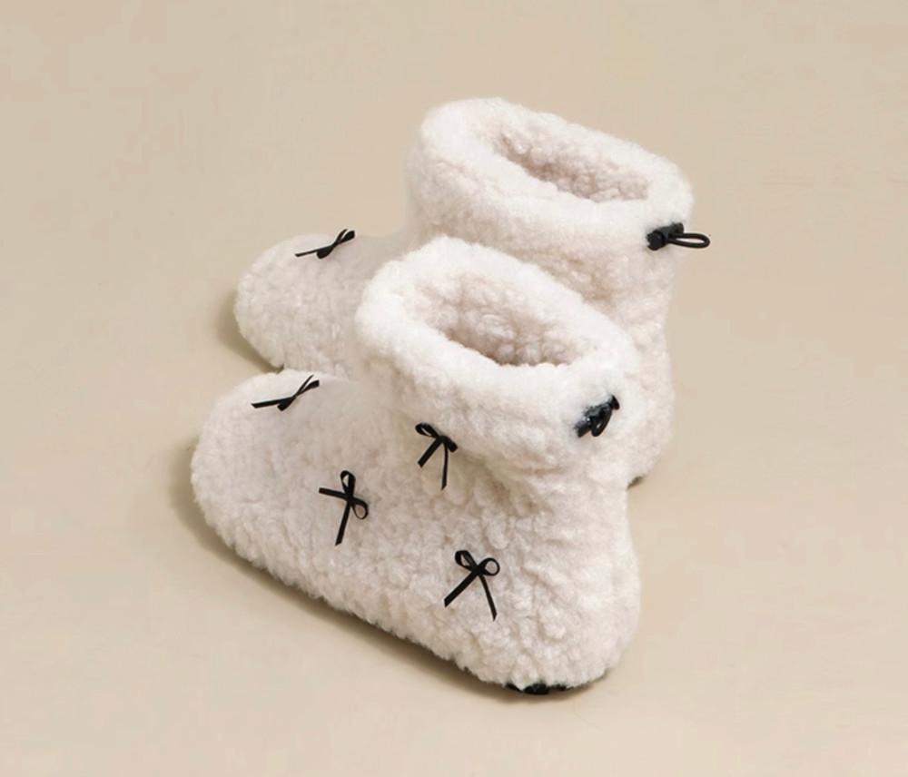 뽀글양털리본부츠  시어링 겨울 슈즈