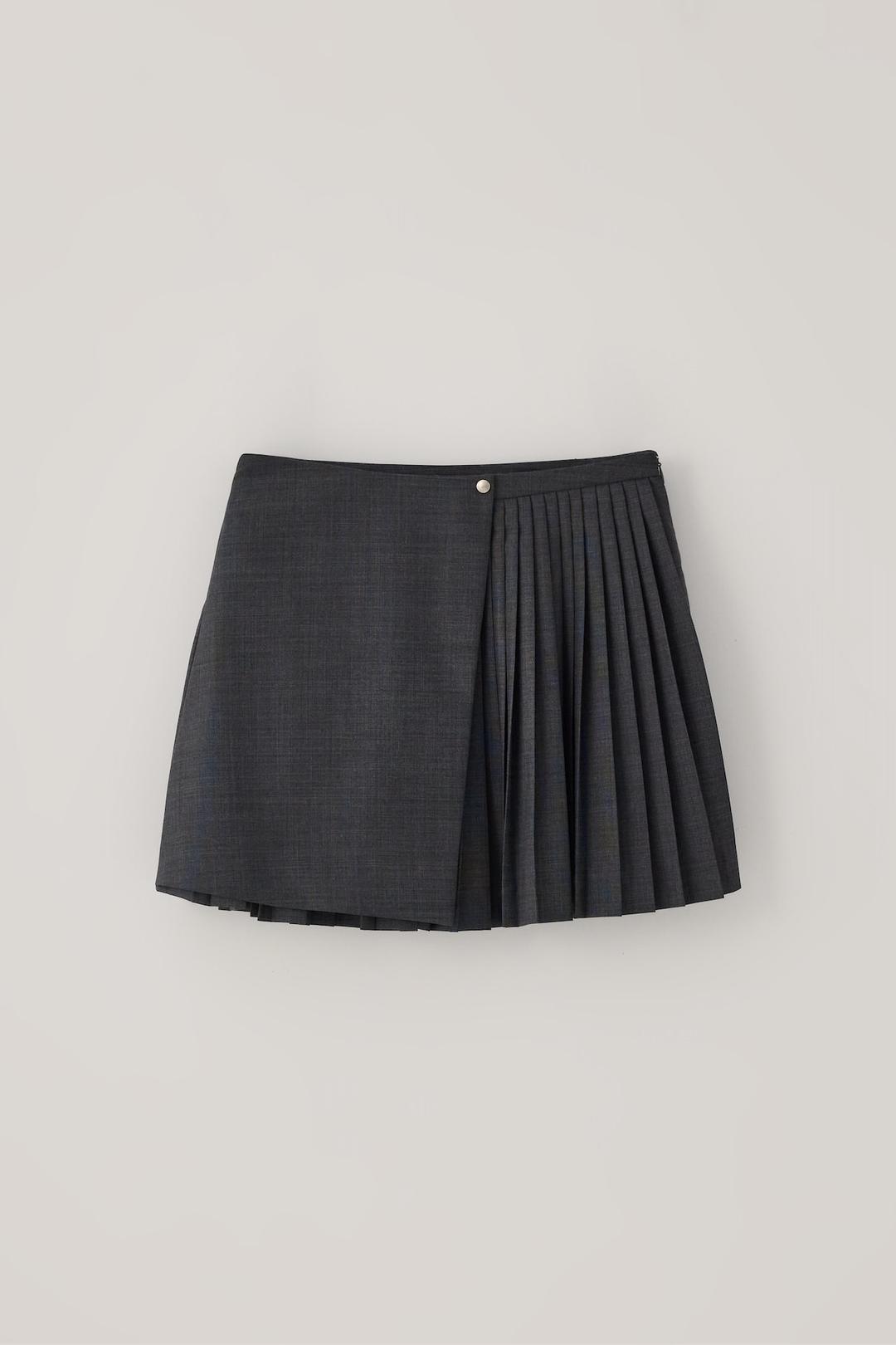 T/T Layered pleated fold skirt (charcoal)