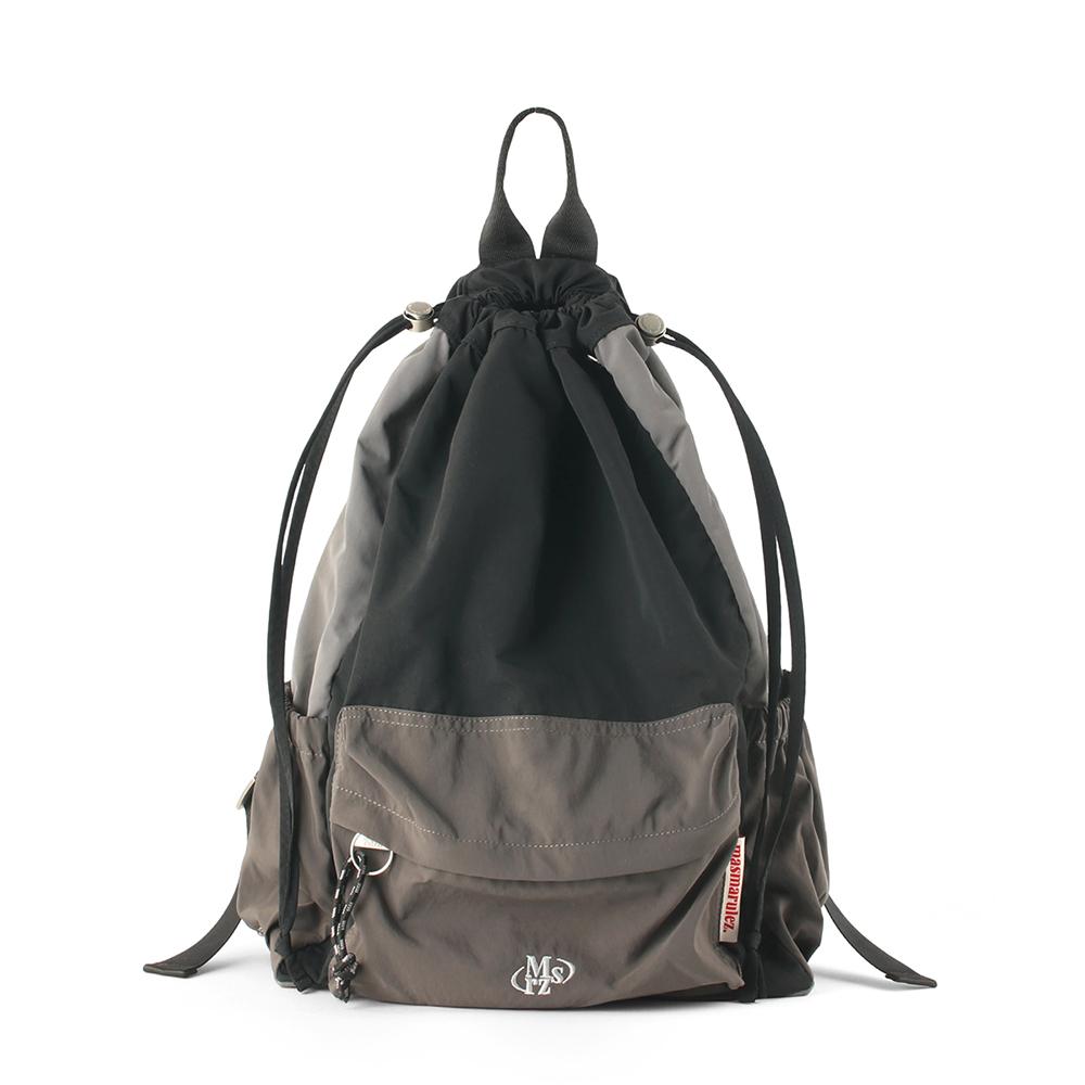 마스마룰즈 [6/26 예약발송] Mixed Easy Draw Backpack_Charcoal
