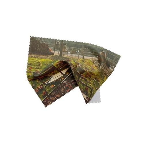 Paris glasses cloth #3 Bench