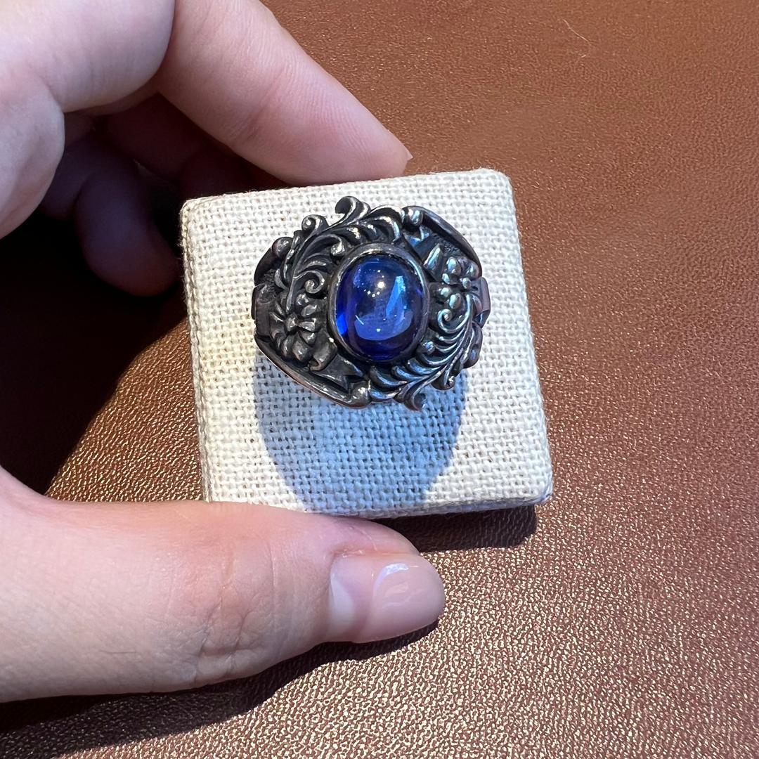 blue point flower ring