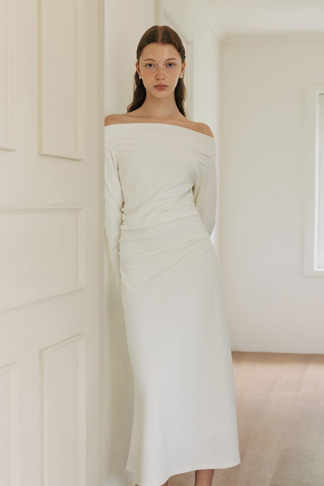 ANYA Off shoulder shirring long dress (Ivory)