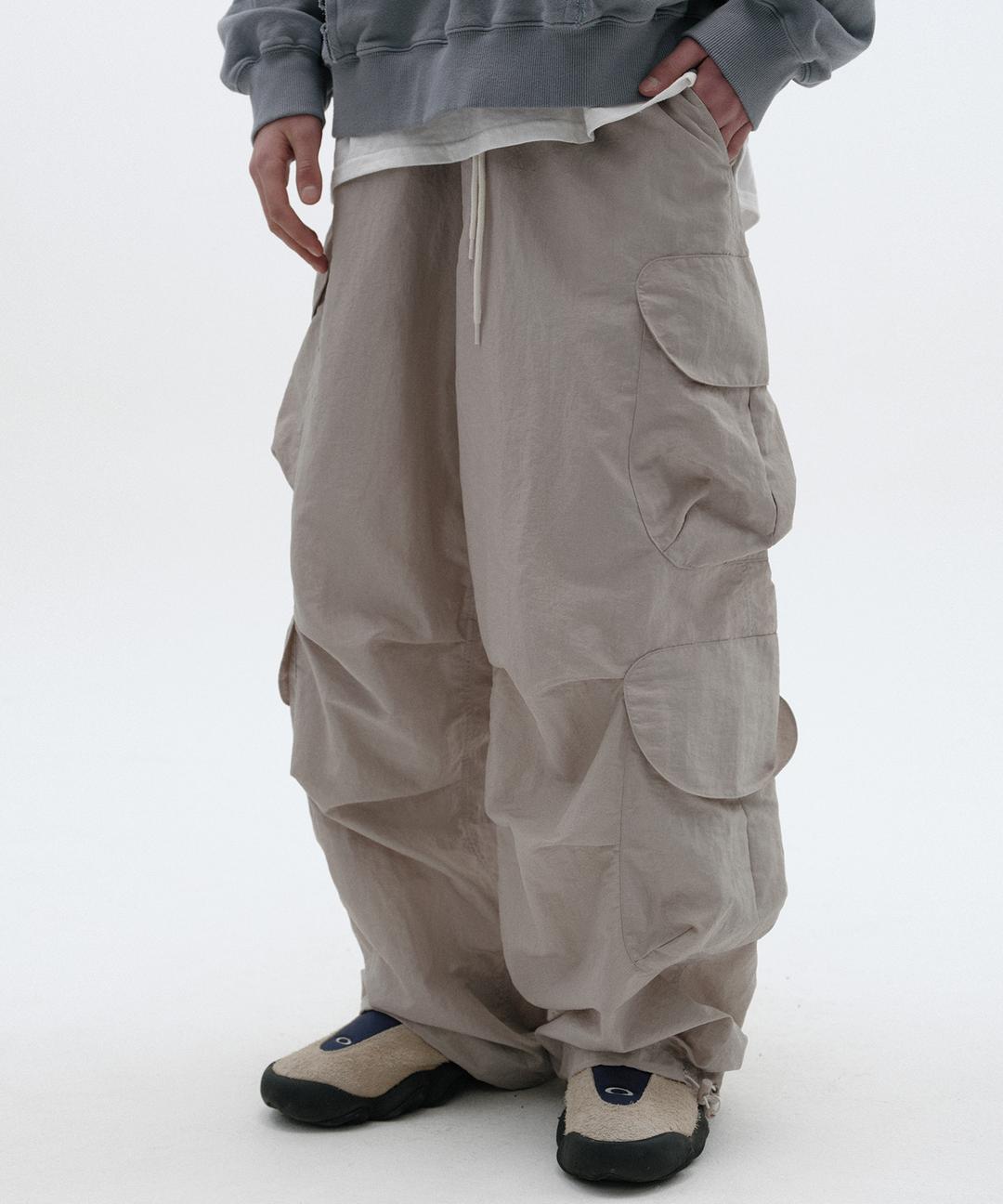 NYLON CARGO PANTS [LIGHT GRAY]
