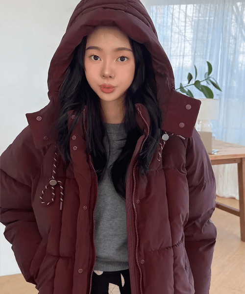 스퀘어 퀼팅 후드 숏 푸퍼 [BURGUNDY] / WBE4L07537