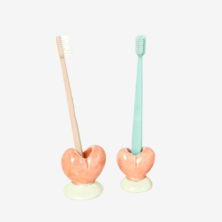 하트 칫솔꽂이_Heart Toothbrush Holder