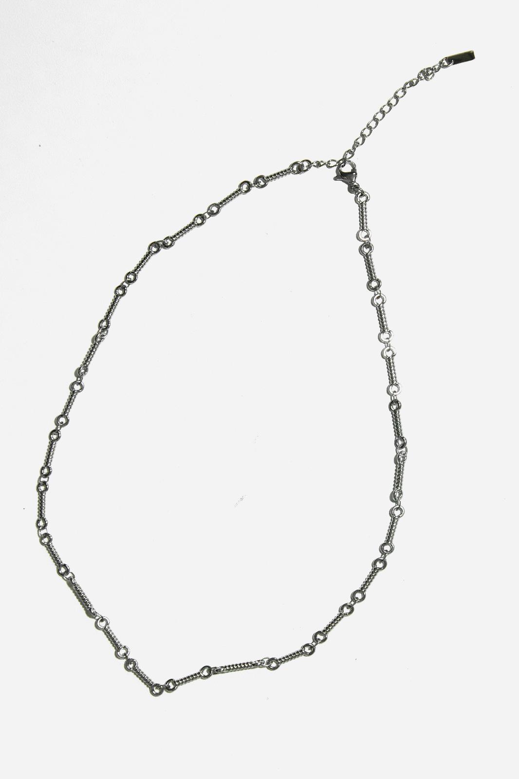 SCREW CHAIN NECKLACE