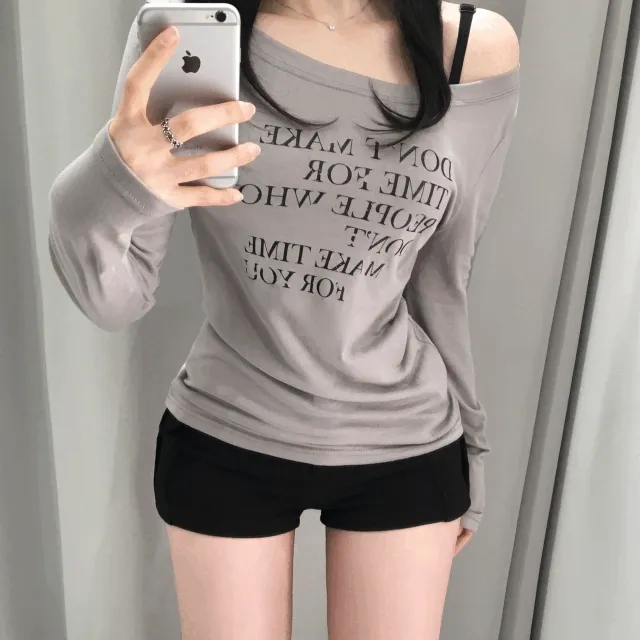 [여리핏/누적3000장] 빈플 레터링 원 오프숄더 시스루 슬림핏 긴팔 티셔츠